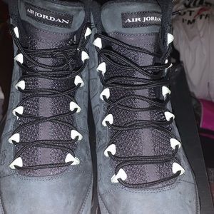 Air Jordan 9 Retro